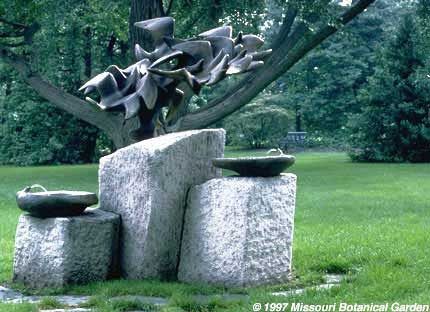 Image of the Birds (Waldemer Memorial Fountain)in summer