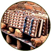 Primitive presses