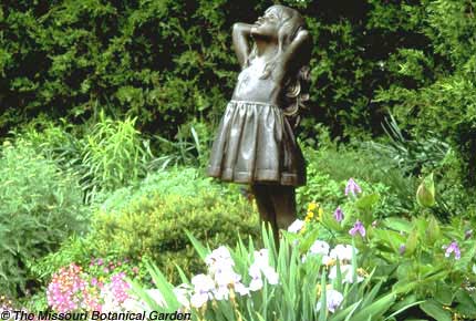 Photograph of Cora sculpture with iris