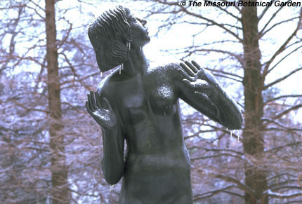 Photographic close-up of female Orpheus figure